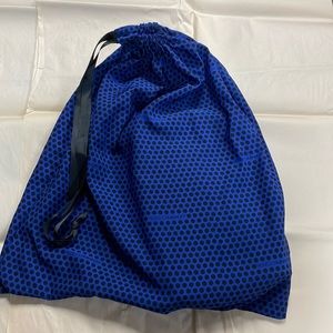 Rebecca Minkoff Woven Crossbody Bag. Black and Brown. Gold Hardware. W/ dustbag